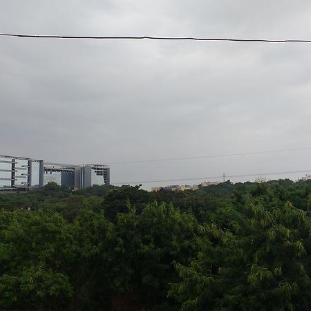 Hitech Shilparamam Guest House Hyderabad Exterior foto