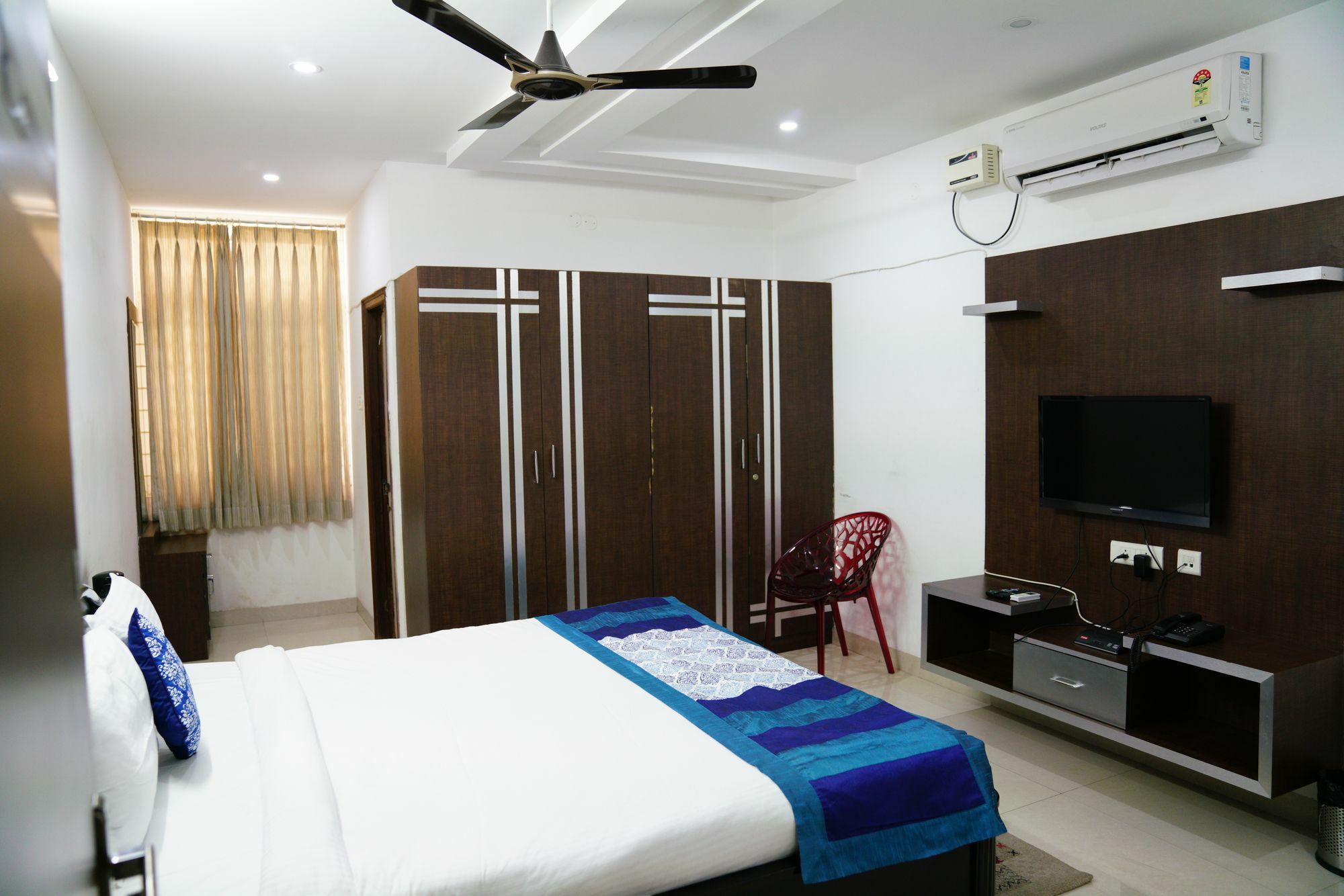 Hitech Shilparamam Guest House Hyderabad Exterior foto