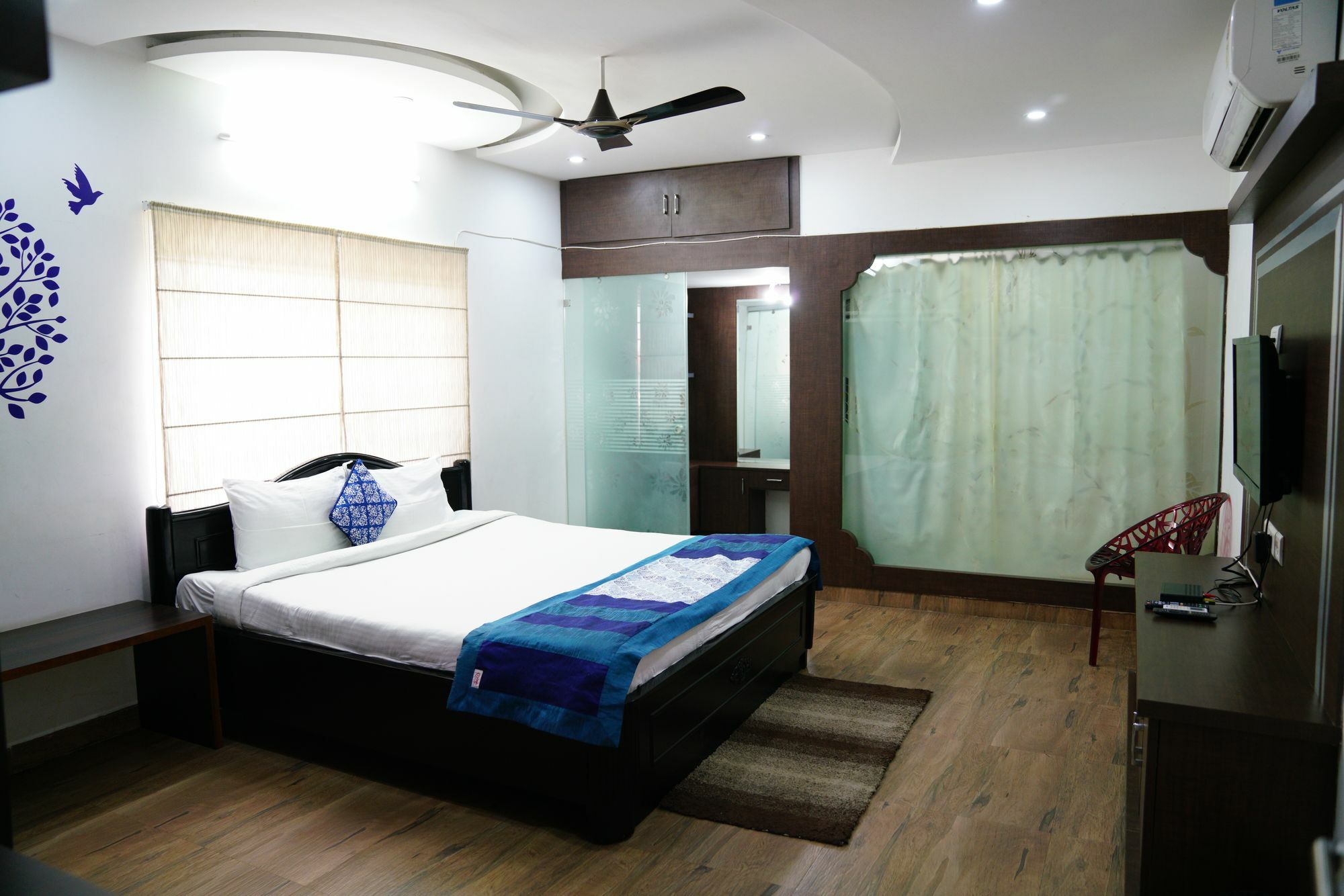 Hitech Shilparamam Guest House Hyderabad Exterior foto